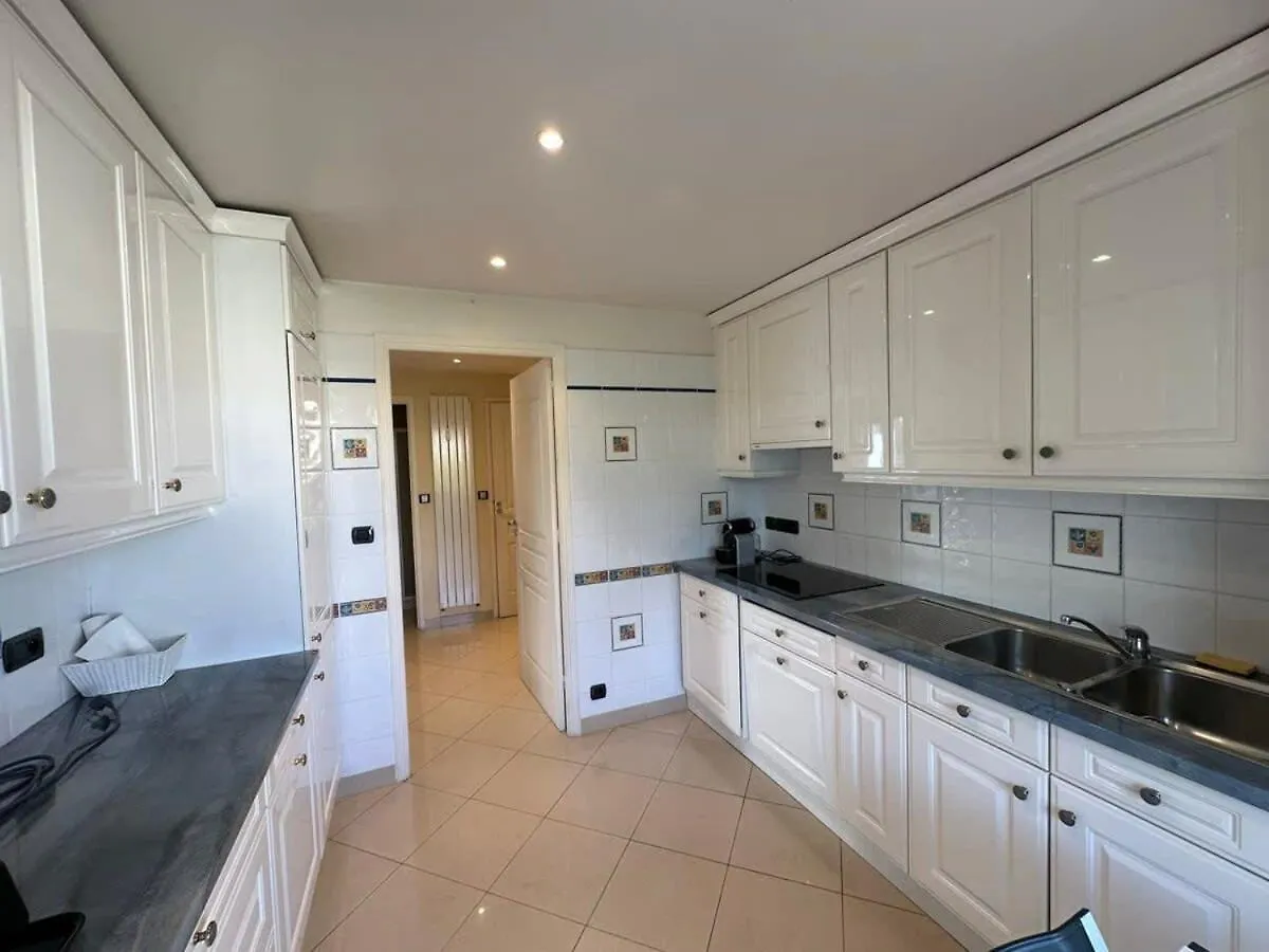 A003-Magnifique Appartement Proche Du Centre De Cannes 0*,  France