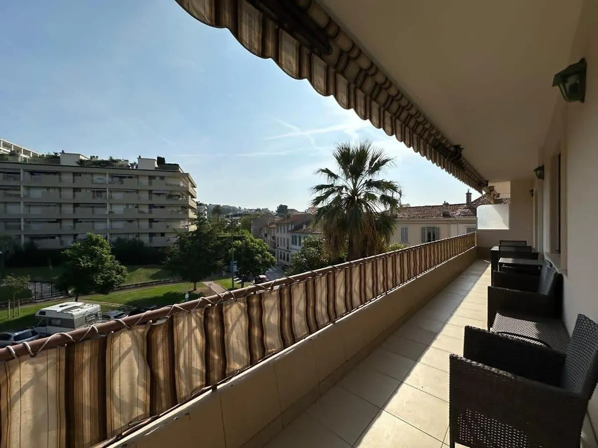 A003-Magnifique Appartement Proche Du Centre De Cannes